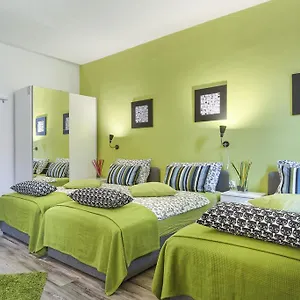 3* Pensjonat Center &